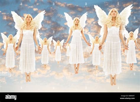 angel heaven pictures|picture of heavenly host angels.